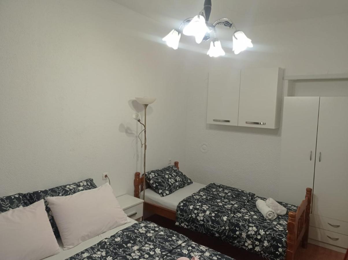 Апартаменти Apartman Lili Лівно Екстер'єр фото